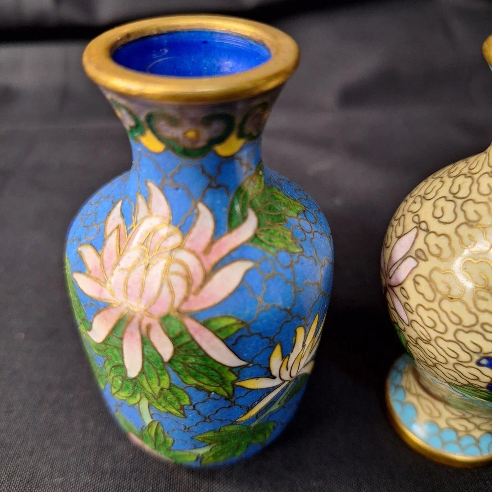 Vintage Pair of‎ Chinese Cloisonne Enamel Miniature Floral Vases Blue & Cream